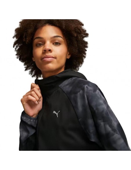 CHAQUETA DE RINNING FAVOURITE PUMA NEGRA